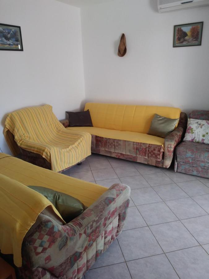 Apartments Soljacic Бол Екстер'єр фото