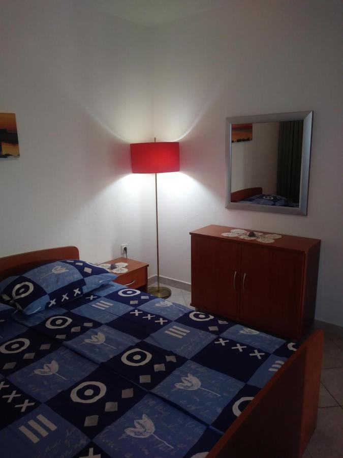 Apartments Soljacic Бол Екстер'єр фото